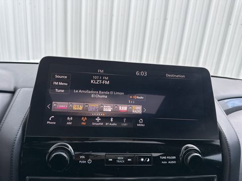 Used 2022 Nissan Armada SL w/ Midnight Edition Package image 22