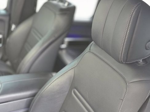 Used 2019 Mercedes-Benz G 550 w/ AMG Line image 8