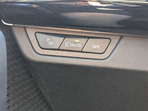 Used 2025 BMW X1 xDrive28i image 11