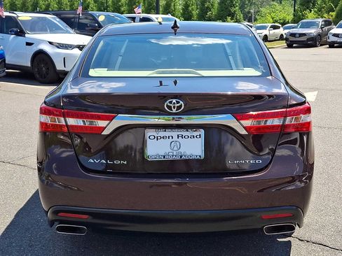 Used 2013 Toyota Avalon Limited FWD image 5
