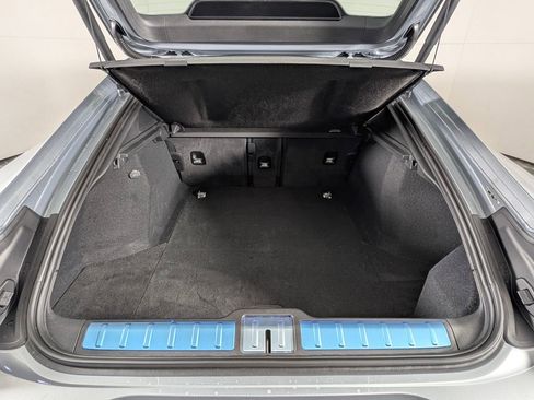 New 2026 Porsche Panamera image 17