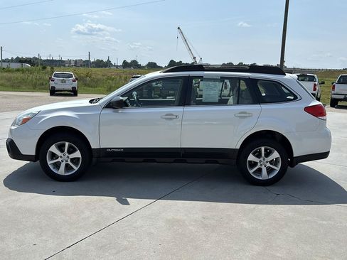 Used 2014 Subaru Outback 2.5i w/ Popular Package #1A AWD/4WD image 7