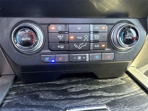 Used 2019 Ford F350 Platinum w/ Platinum Ultimate Package image 19