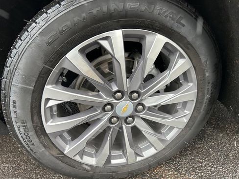 Used 2023 Chevrolet Traverse Premier w/ LPO, Floor Liner Package image 9