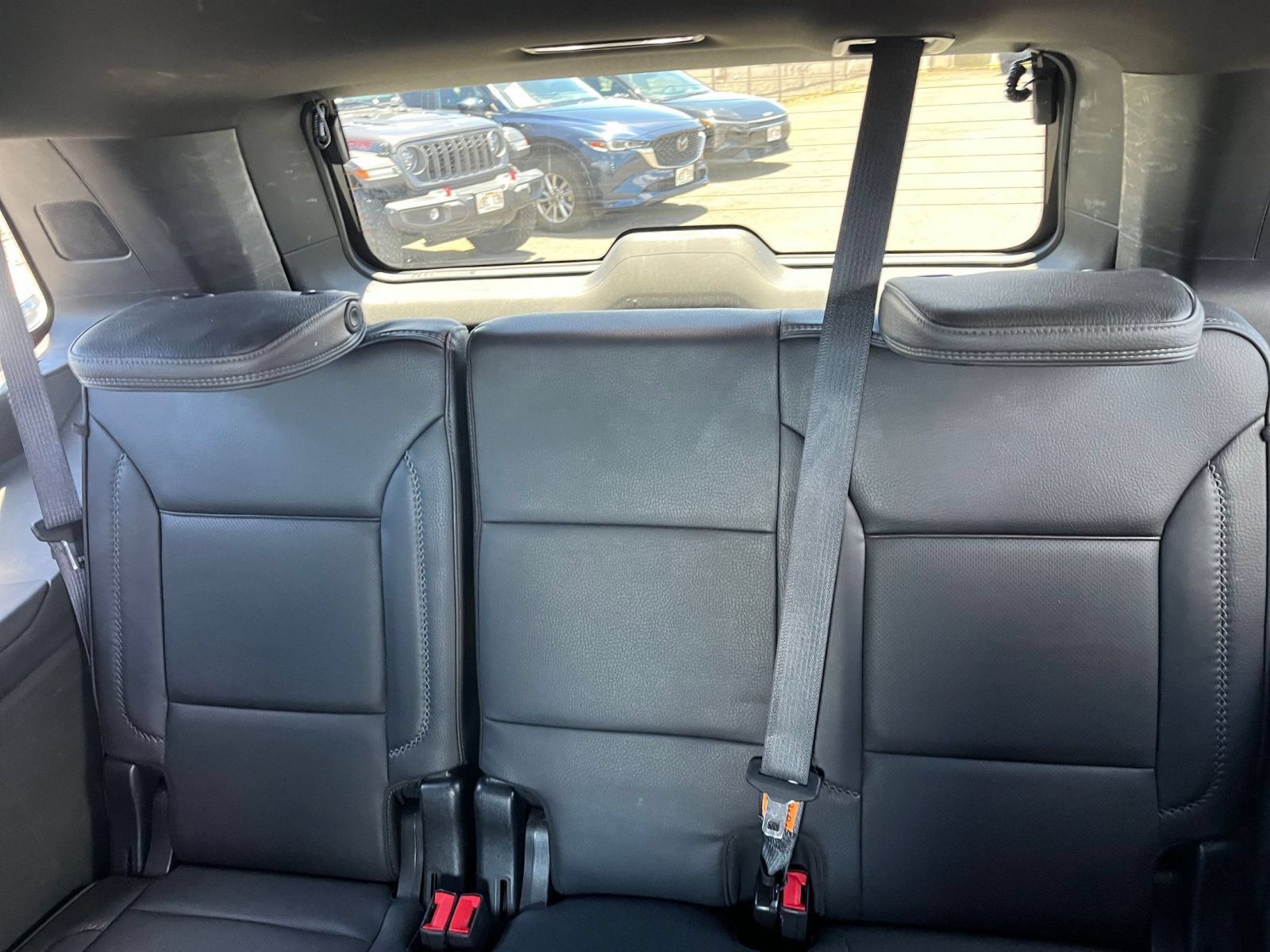 Used 2023 GMC Yukon Denali RWD image 30