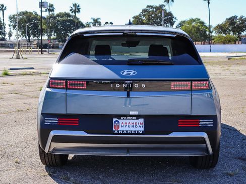 New 2026 Hyundai Ioniq 5 SE image 7