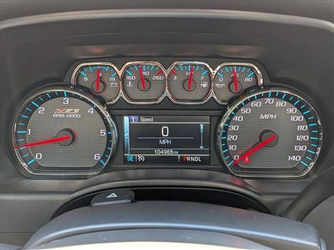 Used 2018 Chevrolet Silverado 1500 LT w/ Texas Edition AWD/4WD image 11
