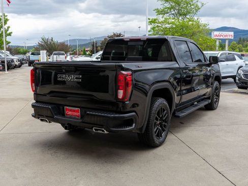 Used 2024 GMC Sierra 1500 Elevation w/ Elevation Premium Package AWD/4WD image 7