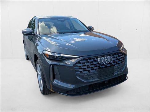 New 2025 Audi Q5 Premium Plus image 3