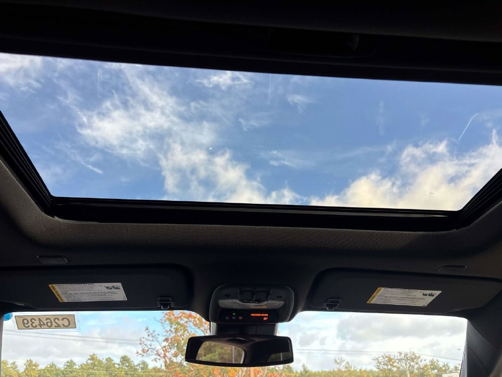 New 2026 Chevrolet Colorado ZR2 AWD/4WD image 11