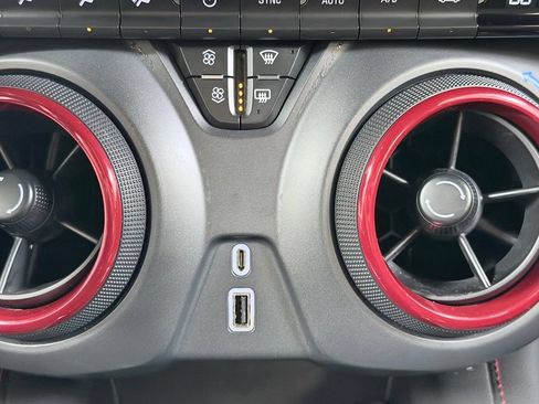 Used 2022 Chevrolet Blazer RS FWD image 50