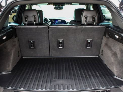 Used 2024 Cadillac XT4 Premium Luxury image 42