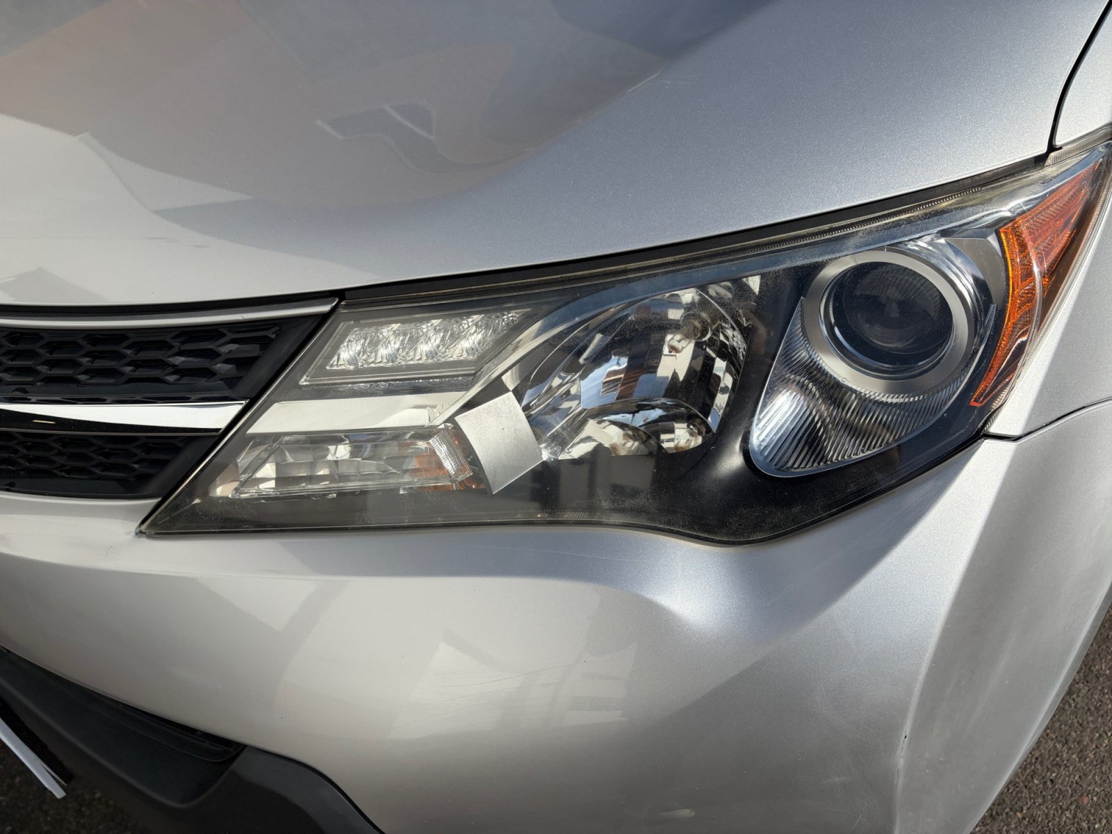 Used 2013 Toyota RAV4 Limited AWD/4WD image 9