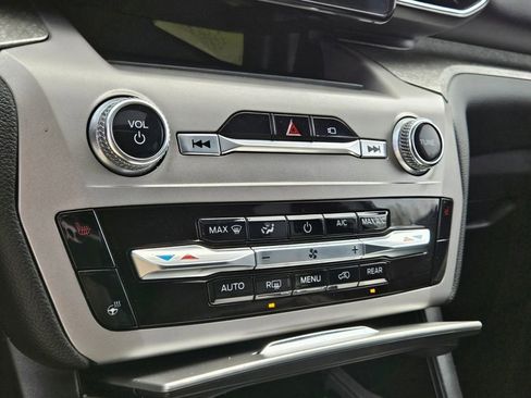 Used 2022 Ford Explorer Timberline w/ Timberline Technology Package AWD/4WD image 22