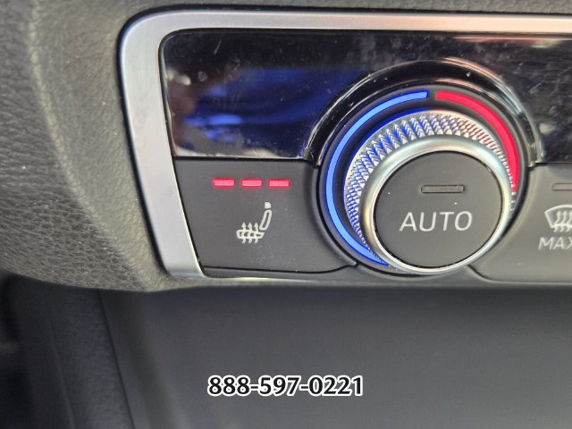 Used 2021 Audi Q3 2.0T Premium AWD/4WD image 24