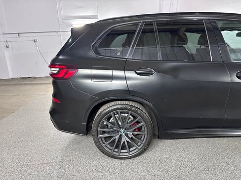 Used 2022 BMW X5 xDrive40i AWD/4WD image 11