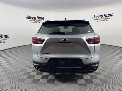 Used 2024 Chevrolet Blazer RS w/ Enhanced Convenience Package image 9