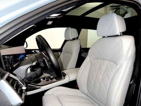 Certified 2023 BMW X7 xDrive40i w/ M Sport Package image 20