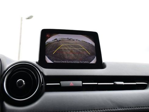 Used 2019 MAZDA CX-3 Touring image 13