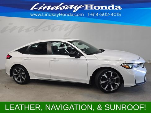 Used 2025 Honda Civic Sport Touring image 3