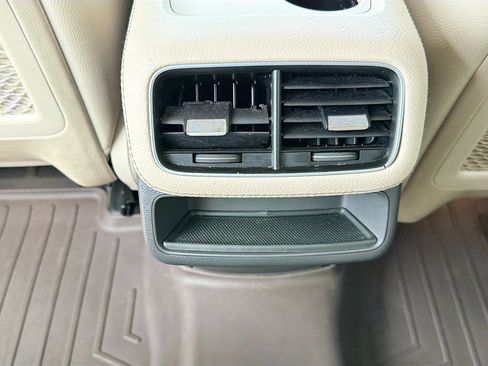 Used 2020 Mercedes-Benz GLS 450 4MATIC image 20