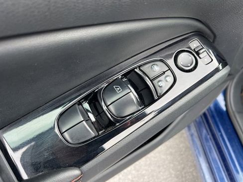 Used 2024 Nissan Altima 2.5 SR image 23