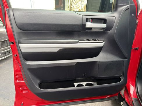 Used 2020 Toyota Tundra SR5 image 17