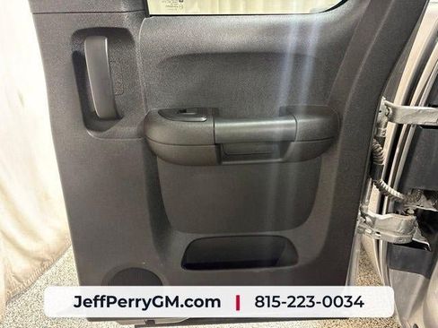 Used 2013 GMC Sierra 1500 SLE w/ Power Tech Package AWD/4WD image 16