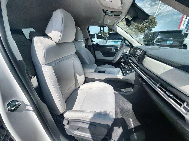 Used 2026 Hyundai Santa Fe SE FWD image 26