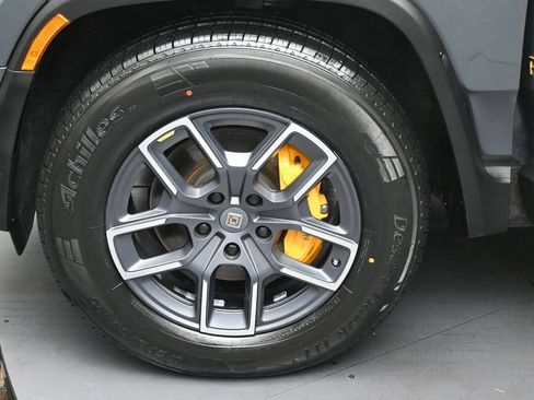 Used 2022 Rivian R1T Adventure AWD/4WD image 16