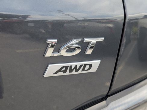 Used 2023 Hyundai Kona Limited w/ Cargo Package image 10