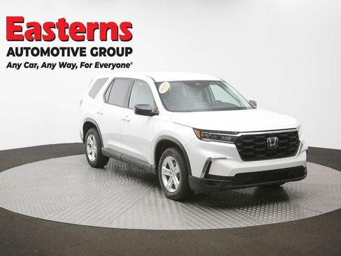 Used 2023 Honda Pilot LX image 50