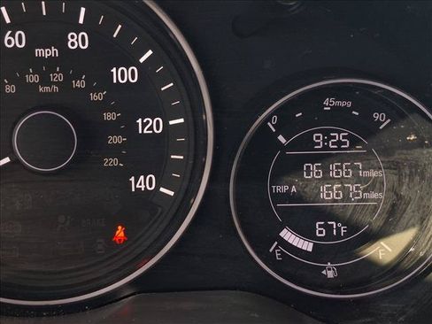 Used 2022 Honda HR-V Sport image 11