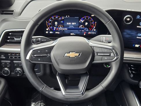 Used 2025 Chevrolet Tahoe LT image 14