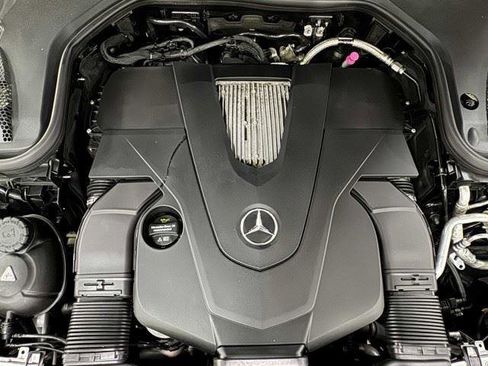 Used 2017 Mercedes-Benz E 400 4MATIC Wagon image 74