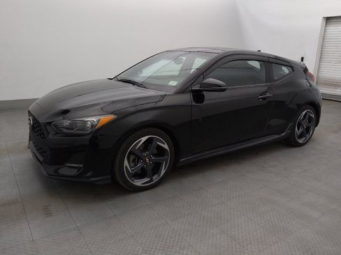 Used 2019 Hyundai Veloster Turbo FWD image 2