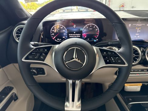 New 2026 Mercedes-Benz GLB 250 image 34