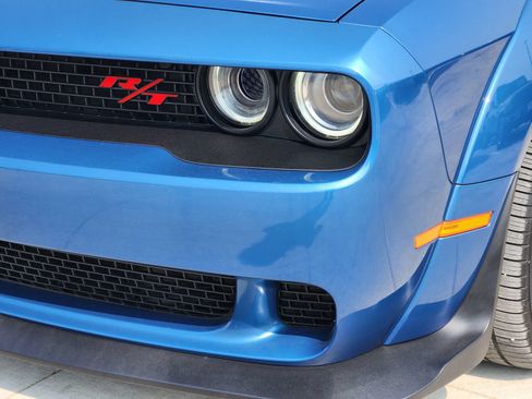 Used 2021 Dodge Challenger R/T Scat Pack RWD image 8