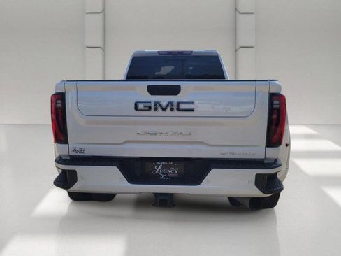 Used 2024 GMC Sierra 3500 Denali Ultimate AWD/4WD image 5