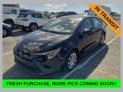 Used 2025 Toyota Corolla LE