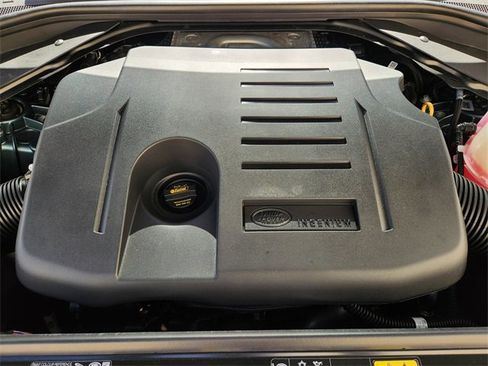 New 2026 Land Rover Range Rover Sport SE image 21