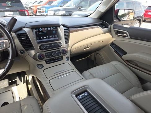Used 2018 GMC Yukon Denali w/ Denali Ultimate Package image 28