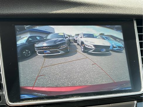 Certified 2019 Buick Encore Preferred w/ Safety Package FWD image 15
