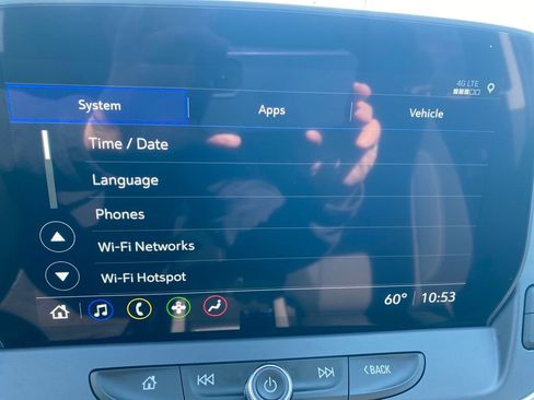Used 2025 Chevrolet Blazer LT FWD image 10