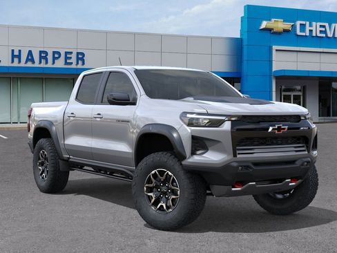 New 2026 Chevrolet Colorado ZR2 w/ Technology Package AWD/4WD image 7