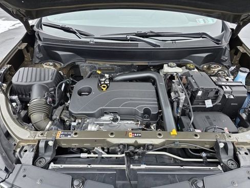 Used 2024 Chevrolet Equinox LT image 13
