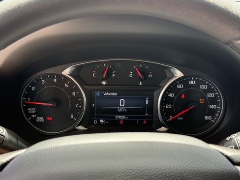 Used 2024 GMC Terrain SLE w/ Driver Convenience Package FWD image 18