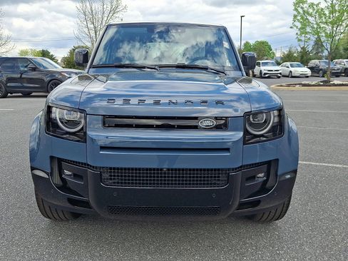 New 2026 Land Rover Defender 110 X-Dynamic SE image 6