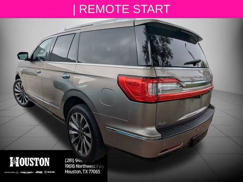 Used 2018 Lincoln Navigator Select image 5
