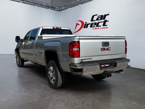 Used 2018 GMC Sierra 2500 SLT w/ Duramax Plus Package AWD/4WD image 13